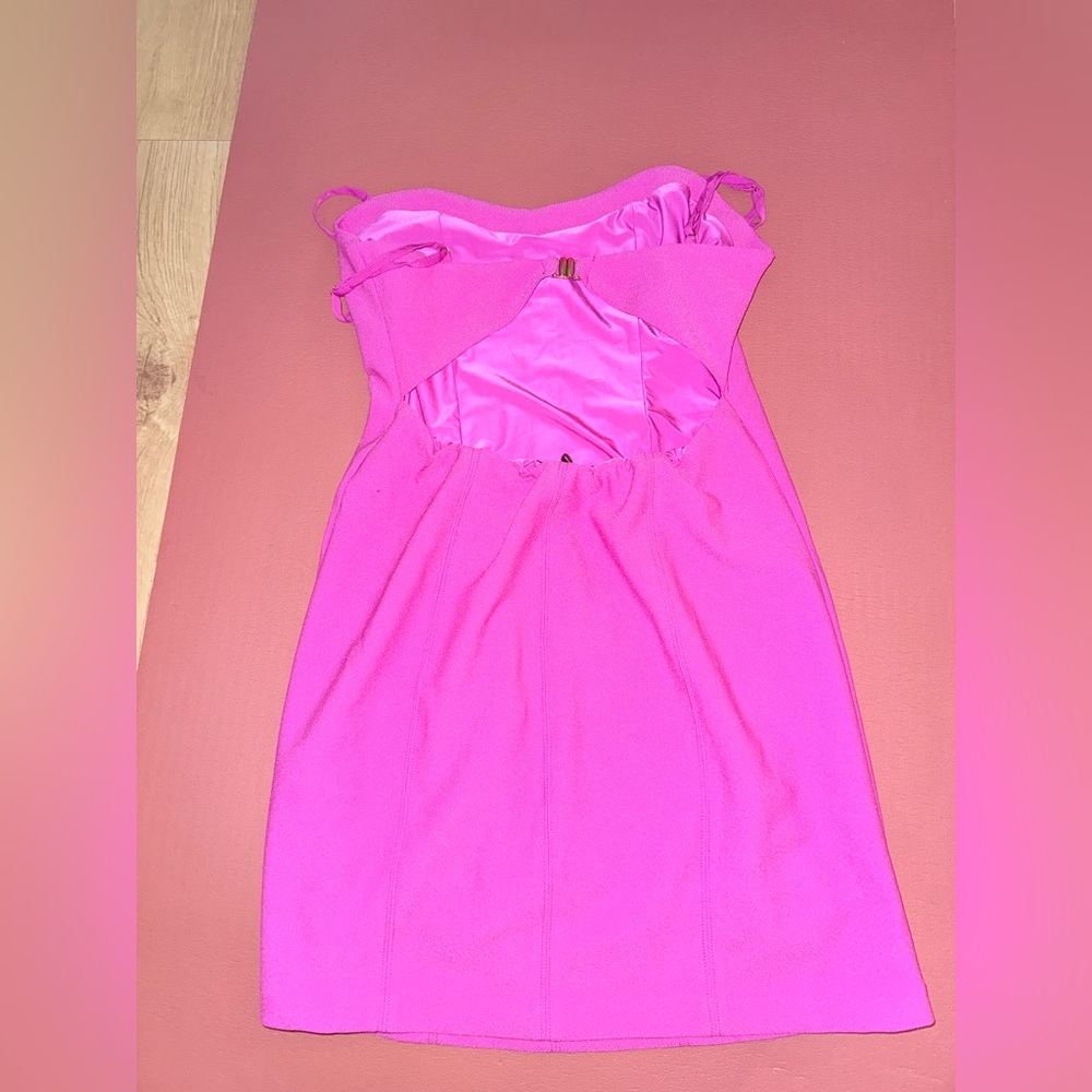 Abercrombie & Fitch size Medium hot pink mini dress w/ cut outs - Picture 5 of 12